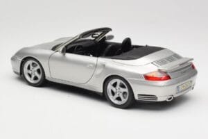 Porsche 911 996 Turbo Cabriolet Silver Maisto 1:18 31660 Diecast - image 7 of 8