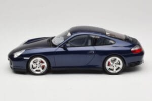 Porsche 911 996.2 Carrera 4S Dark Blue GT Spirit 1:18 GT938 Resin - image 3 of 6