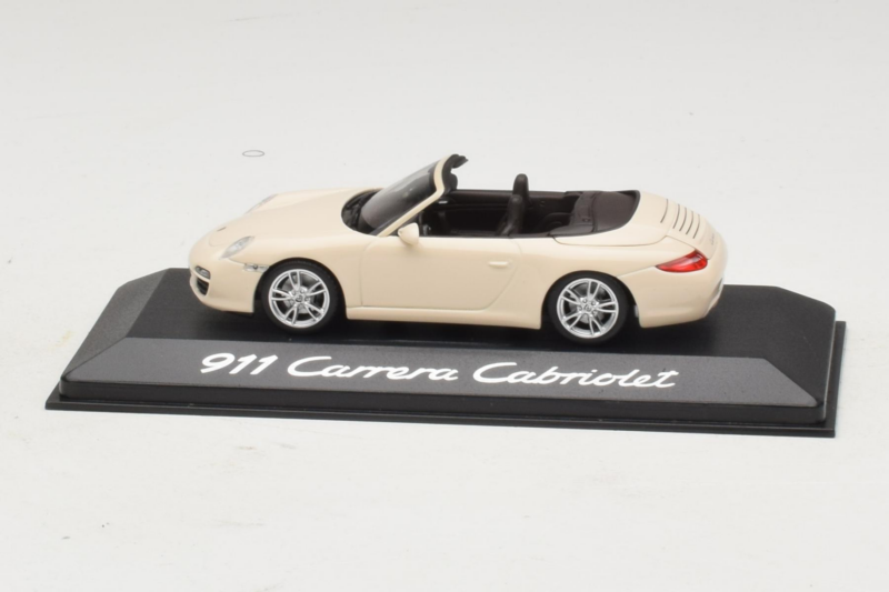 Porsche 911 997 Carrera Cabriolet White Minichamps 1:43 Porsche 911 997 Carrera Cabriolet White Minichamps 1:43 WAP02001118 Diecast