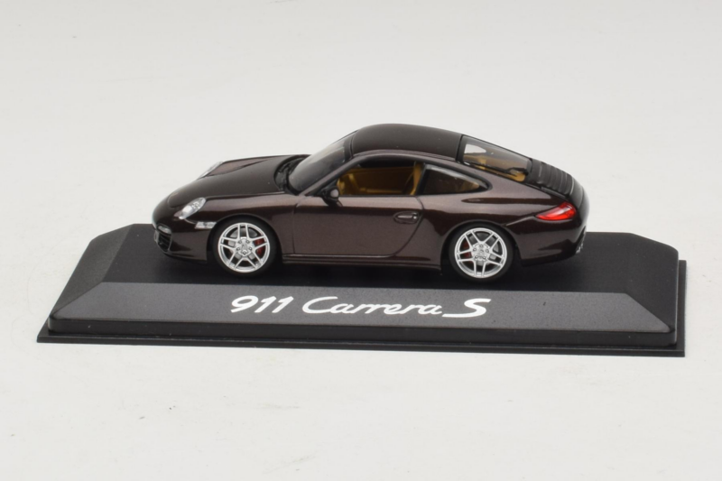 Porsche 911 997 Carrera S Brown Metallic Minichamps 1:43 WAP02001318 Diecast
