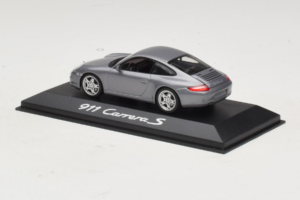 Porsche 911 997 Carrera S Grey Metallic Minichamps 1:43 WAP02011615-P1 Diecast - image 3 of 4