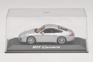 Porsche 911 997 Carrera Silver Metallic Minichamps 1:43 WAP02001218 Diecast - image 4 of 5