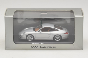 Porsche 911 997 Carrera Silver Metallic Minichamps 1:43 WAP02001218 Diecast - image 5 of 5