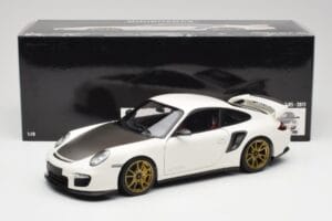 Porsche 911 997 GT2 RS White & Gold Wheels Minichamps 1:18 100069406 Diecast - image 8 of 8