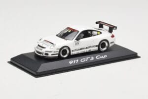 Porsche 911 997 GT3 Cup #9 2009 Minichamps 1:43 WAP0200030A-R Diecast - image 2 of 4