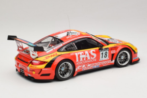Porsche 911 997 GT3 R #8 De Lorenzi Racing De Lorenzi 24 Hours of Spa 2011 Minichamps 1:18 151118918 Diecast - image 2 of 6