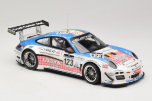 Porsche 911 997 GT3 R #123 Muhlner Motorsport E. Fumal / E. Thiry 24 Hours of Spa 2011 Minichamps 1:18 151118923 Diecast - image 4 of 6