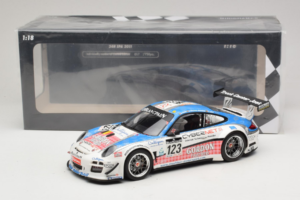 Porsche 911 997 GT3 R #123 Muhlner Motorsport E. Fumal / E. Thiry 24 Hours of Spa 2011 Minichamps 1:18 151118923 Diecast - image 6 of 6