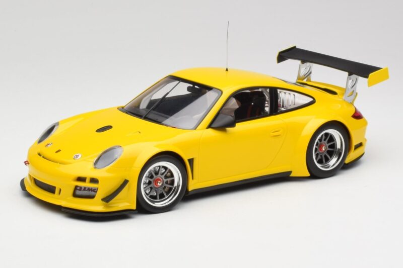 Porsche 911 997 GT3 R Street Racing Yellow Minichamps 1:18 Porsche 911 997 GT3 R Street Racing Yellow Minichamps 1:18 151108902 Diecast