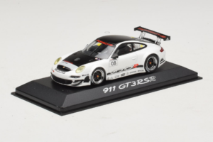 Porsche 911 997 GT3 RS #8 White Minichamps 1:43 WAP02003018 Diecast - image 2 of 4