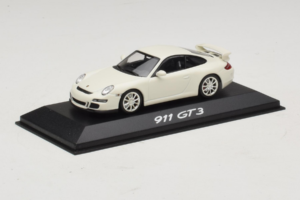 Porsche 911 997 GT3 White Minichamps 1:43 WAP02012016 Diecast - image 2 of 5