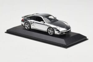 Porsche 911 997 Turbo Chrome Silver Minichamps 1:43 WAP02060816-R Diecast - image 3 of 5
