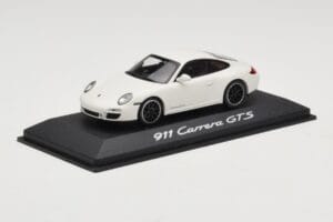 Porsche 911 997.2 Carrera GTS White Minichamps 1:43 WAP0200200B Diecast - image 2 of 4