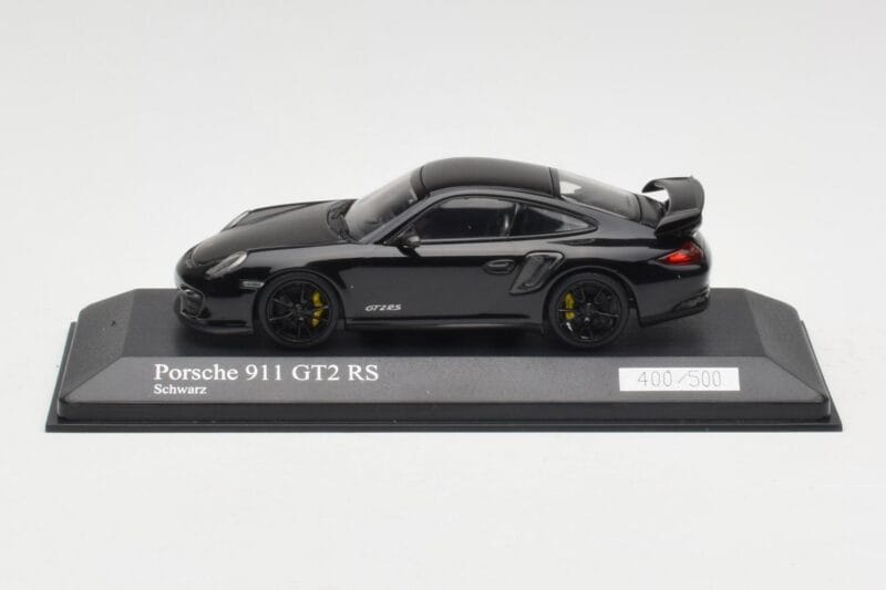 Porsche 911 997.2 GT2 RS Black with Black Wheels Minichamps 1:43 400069404 Diecast