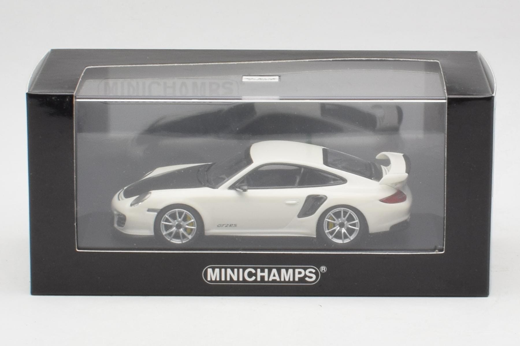 Minichamps Porsche 911 997.2 GT2 RS 1:43 White
