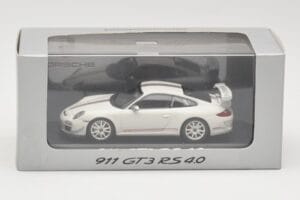 Porsche 911 997.2 GT3 RS 4.0 White Minichamps 1:43 WAP0200010C Diecast - image 4 of 4