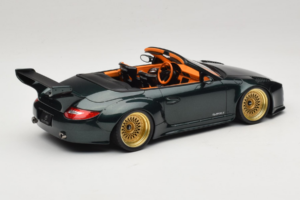 Porsche 911 992 Cabriolet Old & New Tokyo Auto Salon GT Spirit 1:18 GT548 Resin - image 2 of 6