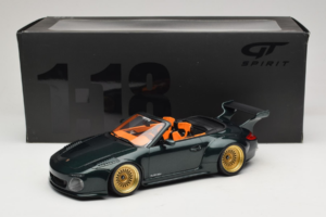 Porsche 911 992 Cabriolet Old & New Tokyo Auto Salon GT Spirit 1:18 GT548 Resin - image 6 of 6