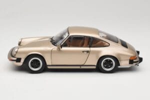 Porsche 911 Carrera 3.2 Bronze Solido 1:18 S1802602 Diecast - image 4 of 8