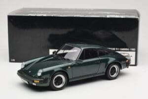 Porsche 911 Carrera Green Metallic Minichamps 1:18 100063022 Diecast - image 8 of 8