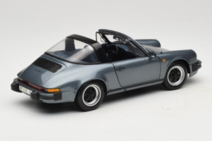 Porsche 911 SC Silver Minichamps 1:18 100063060 Diecast - image 3 of 8