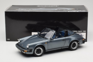 Porsche 911 SC Silver Minichamps 1:18 100063060 Diecast - image 8 of 8