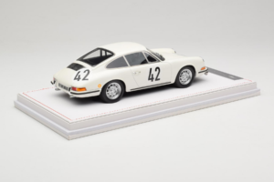 Porsche 911 S #42 R. Buchet / H. Linge Auguste Veuillet 24 Hours of Le Mans Class Winner 1967 IVY Merit 1:18 REMC006 Resin - image 3 of 6