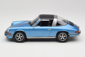 Porsche 911 S Targa Blue Metallic Norev 1:18 187646 Diecast - image 4 of 8