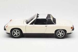 Porsche 914/6 Light Ivory AUTOart 1:18 77933 Diecast - image 4 of 8