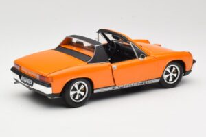 Porsche 914/6 Orange Revell 1:18 08864 Diecast - image 3 of 8