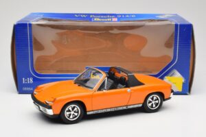 Porsche 914/6 Orange Revell 1:18 08864 Diecast - image 8 of 8