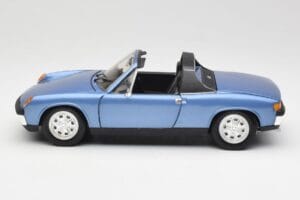 Porsche 914 Blue Revell 1:18 08975 Diecast - image 4 of 8