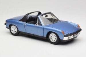Porsche 914 Blue Revell 1:18 08975 Diecast - image 6 of 8