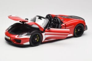 Porsche 918 Spyder Weissach Package Red & White Stripes Minichamps 1:18 110062442 Diecast - image 2 of 9