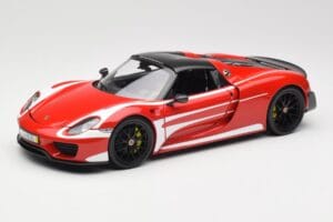 Porsche 918 Spyder Weissach Package Red & White Stripes Minichamps 1:18 110062442 Diecast - image 3 of 9
