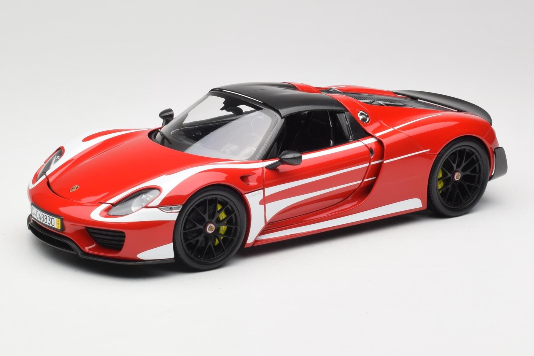 porsche-918-spyder-weissach-