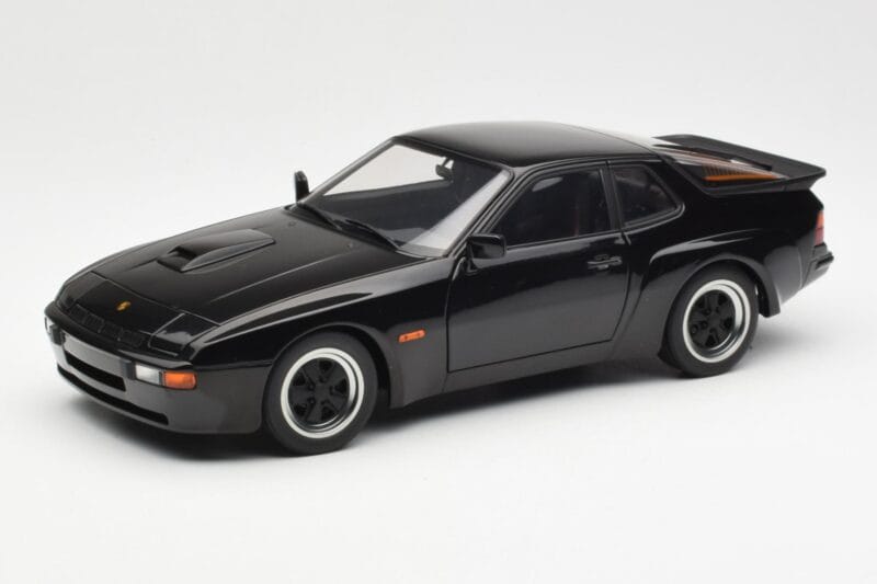 Porsche 924 Carrera GT Black AUTOart 1:18 78001 Diecast