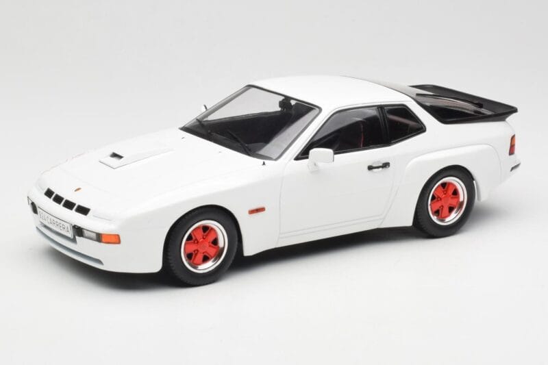 Porsche 924 Carrera GT White & Red Wheels MCG 1:18 MCG18303 Diecast