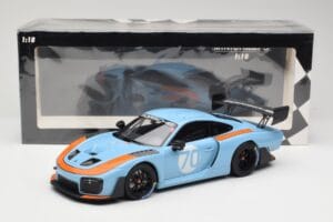 Porsche 935/19 Grello 77 Motorsport Gulf Minichamps 1:18 155067570 Diecast - image 6 of 6