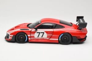 Porsche 935/19 Red With White Stripes Minichamps 1:18 155067577 Diecast - image 3 of 6