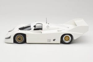 Porsche 956K Plain Body 1982 Minichamps 1:18 155826600 Diecast - image 3 of 6