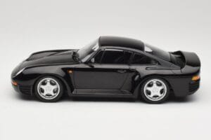 Porsche 959 Black Minichamps 1:18 155066207 Diecast - image 3 of 6