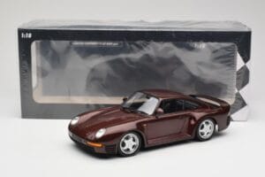 Porsche 959 Dark Red Metallic Minichamps 1:18 155066204 Diecast - image 6 of 6