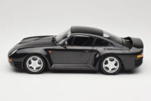 Porsche 959 Grey Metallic Minichamps 1:18 155066205 Diecast - image 3 of 6