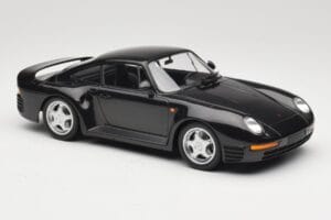 Porsche 959 Grey Metallic Minichamps 1:18 155066205 Diecast - image 4 of 6