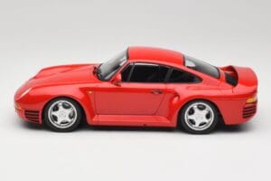 Porsche 959 Guards Red Minichamps 1:18 155066200 Diecast - image 3 of 6