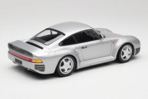 Porsche 959 Silver Metallic Minichamps 1:18 155066201 Diecast - image 2 of 6