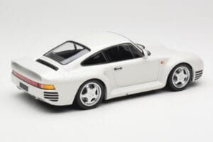Porsche 959 White Metallic Minichamps 1:18 155066206 Diecast - image 2 of 6