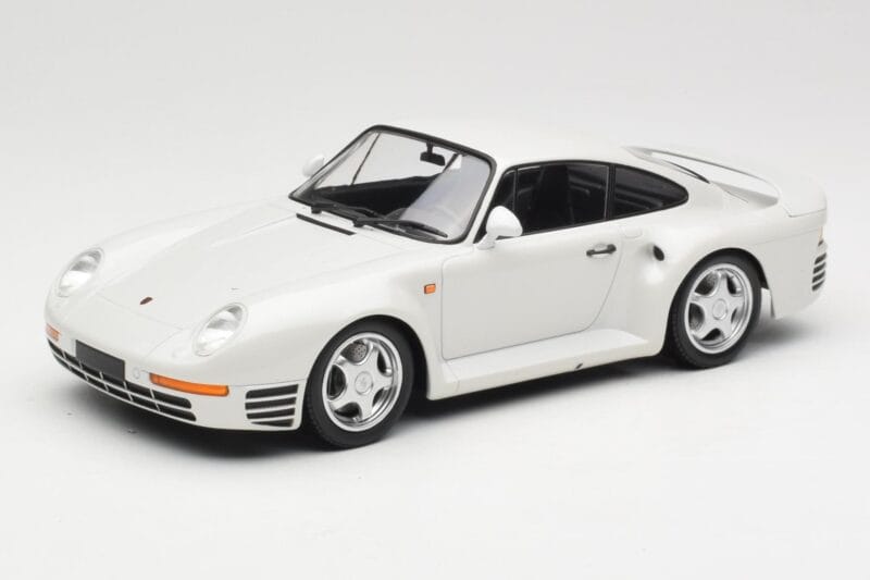 Porsche 959 White Metallic Minichamps 1:18 155066206 Diecast