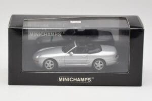 Porsche 968 Silver Minichamps 1:43 400062332 Diecast - image 4 of 4